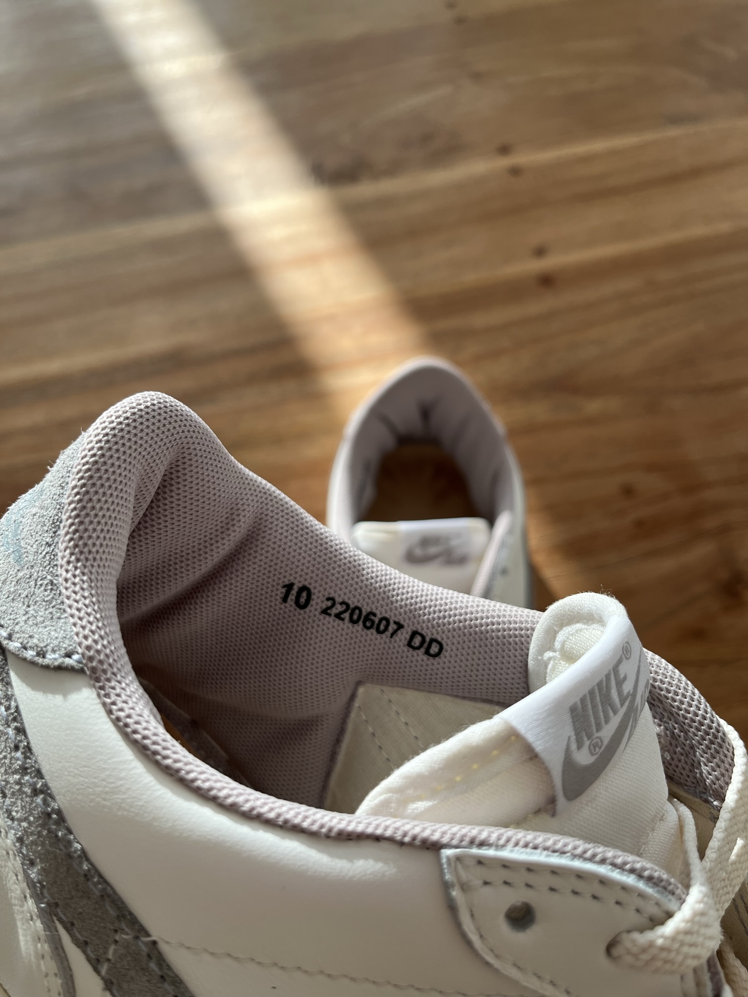 Natural Grey Low